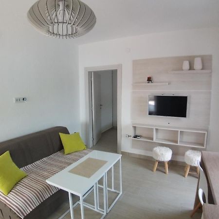 Apartman Dajoda 1 Бієла Екстер'єр фото